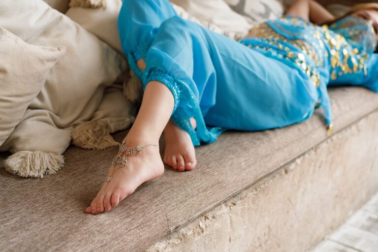 Fashion and Art Therapy: Healing Through Creative Self-Expression